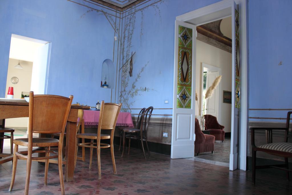 Villa Manasse Ачі-Кастелло Номер фото